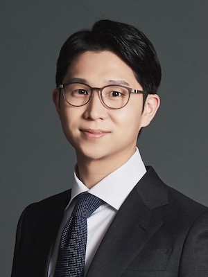 Professor Moo Sun Hong